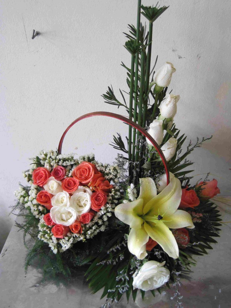 Những lẵng hoa đẹp gửi đến thầy cô nhân ngày 20 - 11 -5